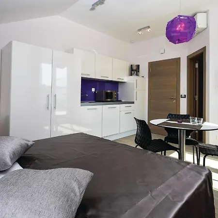 Lovely In Rogoznica With Sauna Apartment