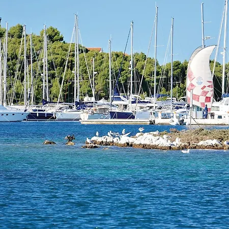 Lovely In Rogoznica With Sauna Rogoznica (Sibenik-Knin)