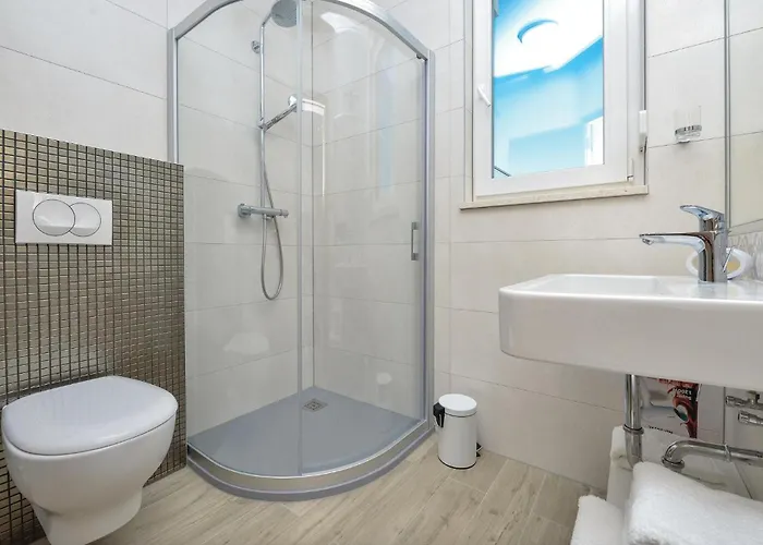 Cozy In With Sauna Rogoznica (Sibenik-Knin)