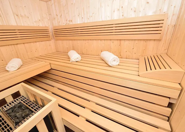 Cozy In With Sauna